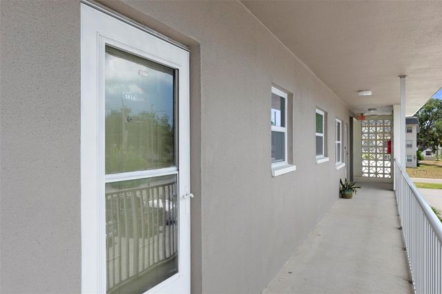 1225 58TH STREET N 203A, St Petersburg, FL 33710