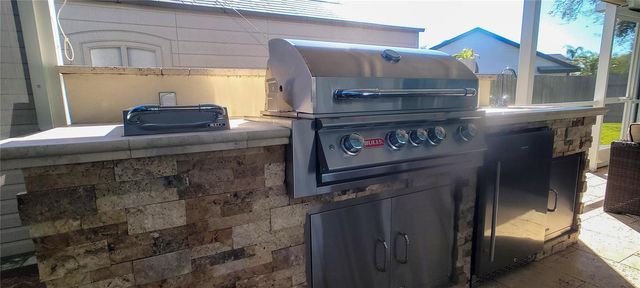 3567 65TH AVENUE CIRCLE E, Sarasota, FL 34243