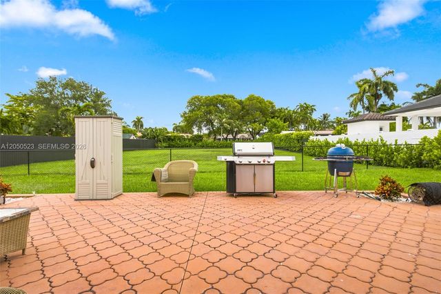 1911 SW 126th Ct, Miami, FL 33175