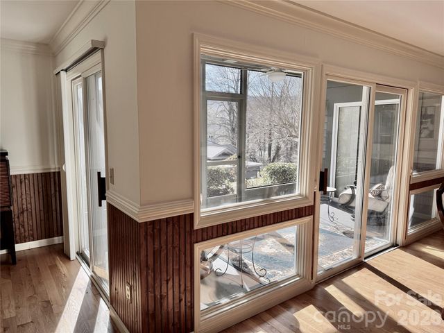 111 Burning Tree Lane, Flat Rock, NC 28731