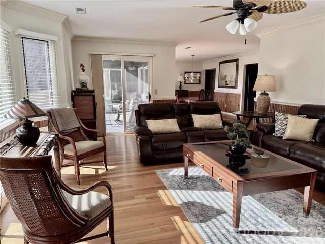 111 Burning Tree Lane, Flat Rock, NC 28731