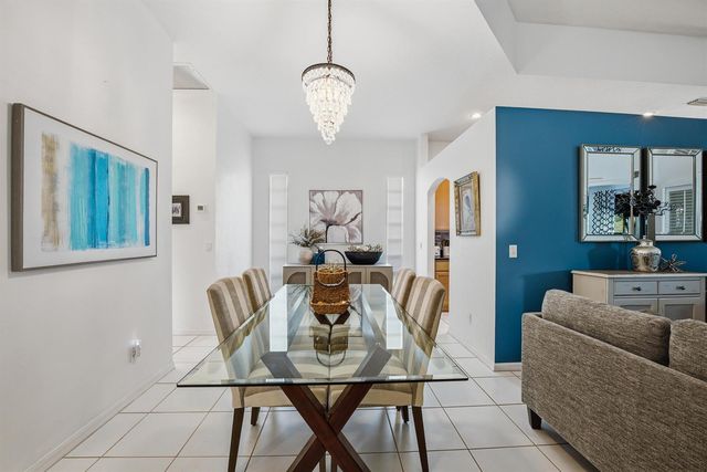 441 SW Fairway Landing, Port St. Lucie, FL 34986