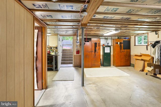 74 ROLLING LN, Harpers Ferry, WV 25425