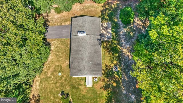 74 ROLLING LN, Harpers Ferry, WV 25425