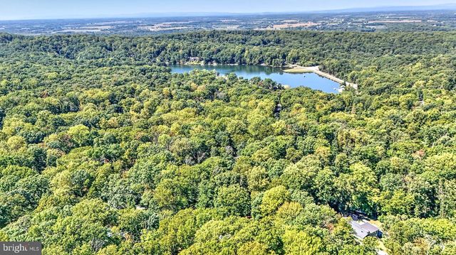 74 ROLLING LN, Harpers Ferry, WV 25425