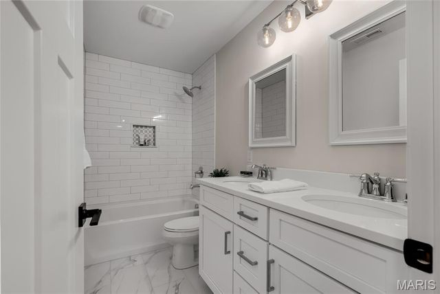 8832 Moritz Avenue, Brentwood, MO 63144