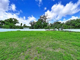 ROBSON, Seffner, FL 33584