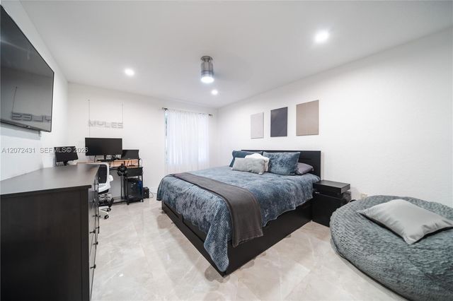 5261 SW 159th Avenue, Miramar, FL 33027