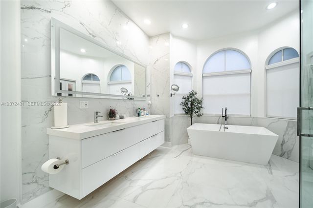 5261 SW 159th Avenue, Miramar, FL 33027