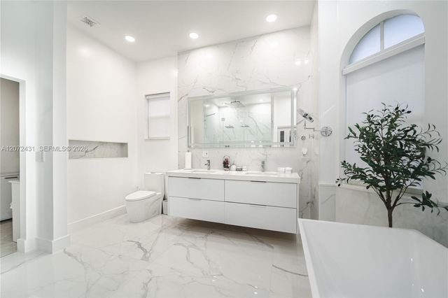 5261 SW 159th Avenue, Miramar, FL 33027