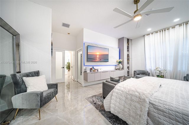 5261 SW 159th Avenue, Miramar, FL 33027