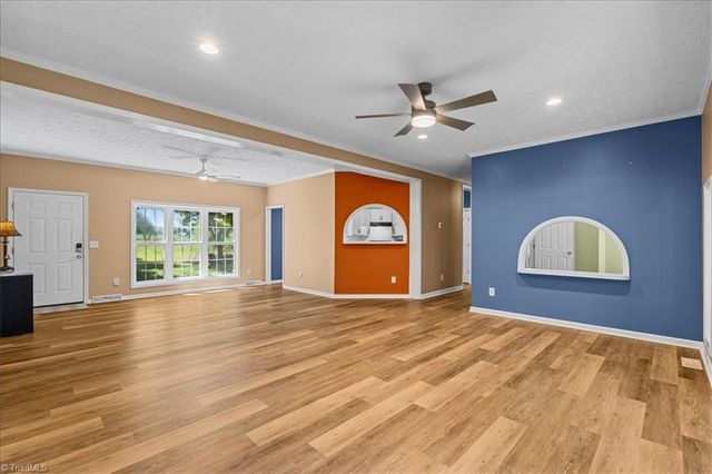 596 Greenbrier Farm Trail, Siler City, NC 27344