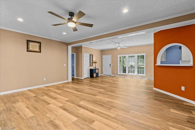596 Greenbrier Farm Trail, Siler City, NC 27344