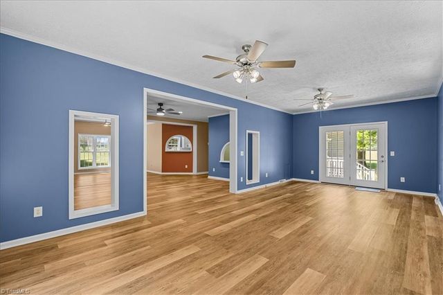 596 Greenbrier Farm Trail, Siler City, NC 27344