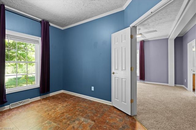 596 Greenbrier Farm Trail, Siler City, NC 27344