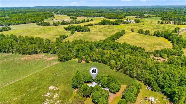 596 Greenbrier Farm Trail, Siler City, NC 27344