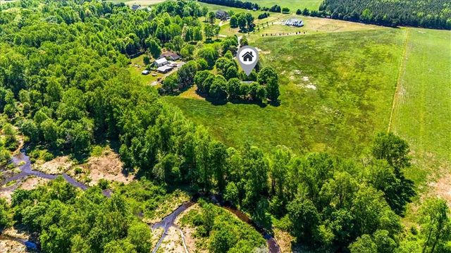 596 Greenbrier Farm Trail, Siler City, NC 27344