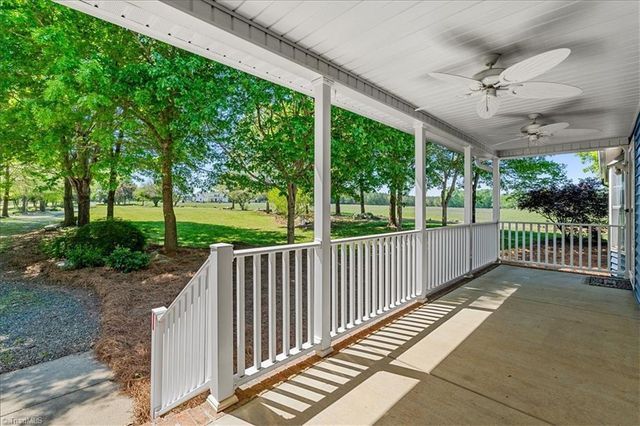 596 Greenbrier Farm Trail, Siler City, NC 27344