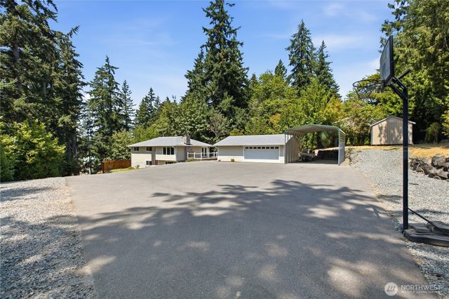 18415 9th Street E, Lake Tapps, WA 98391