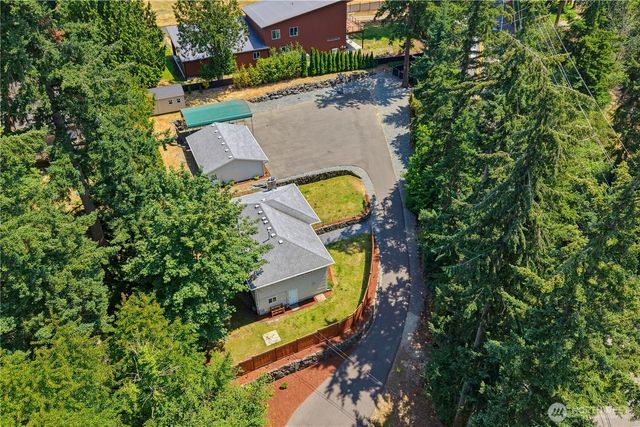 18415 9th Street E, Lake Tapps, WA 98391