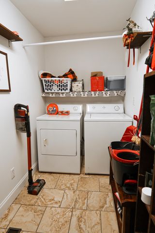 169 E Maryland Avenue, Whitwell, TN 37397