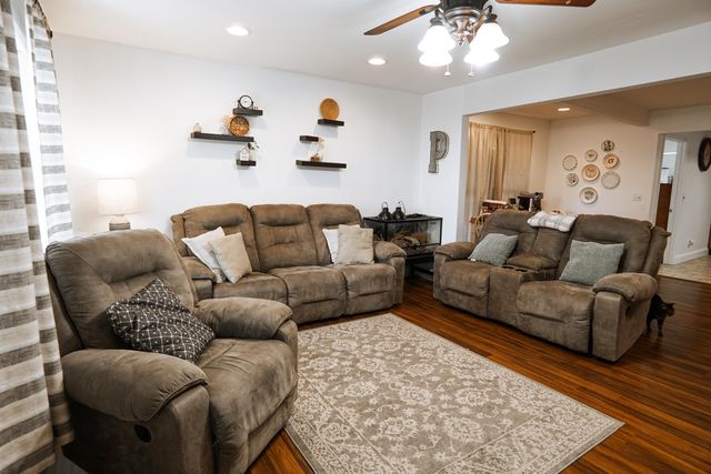 169 E Maryland Avenue, Whitwell, TN 37397