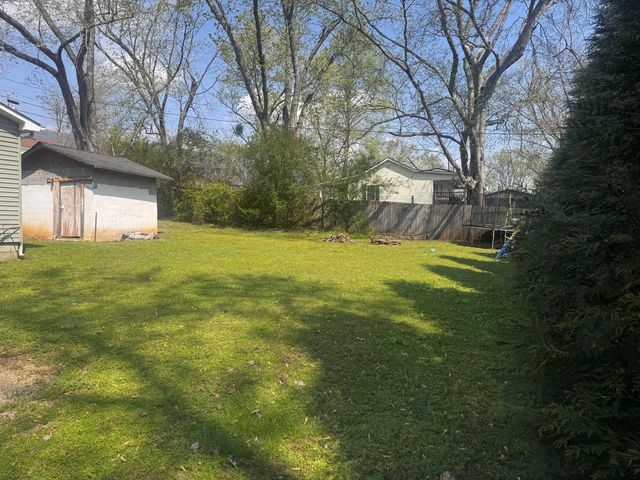 169 E Maryland Avenue, Whitwell, TN 37397