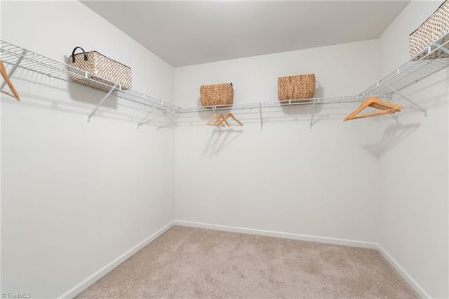 1316 Aurora Glen Drive, Winston-salem, NC 27045