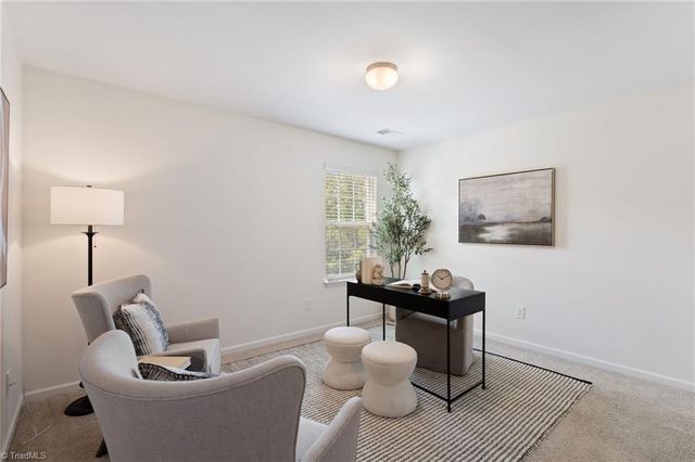 1316 Aurora Glen Drive, Winston-salem, NC 27045