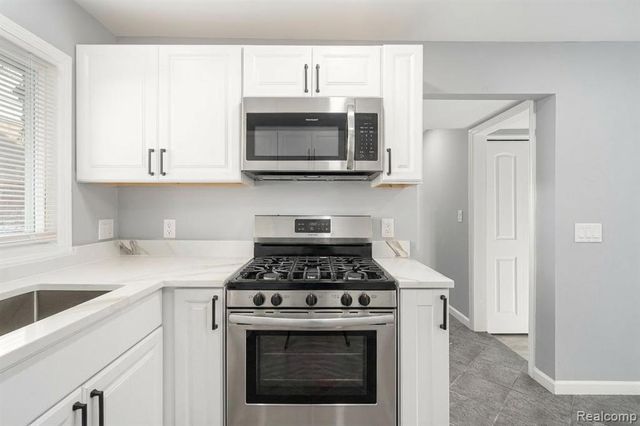 18327 E 13 Mile Road, Fraser, MI 48026
