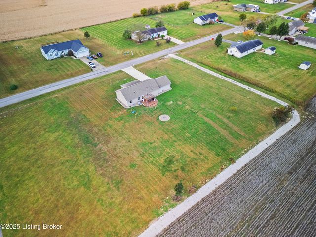 323 Oxmoor Dr, Elizabethtown, KY 42701