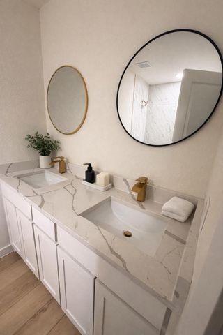 469 W Fulton Street, Van Alstyne, TX 75495