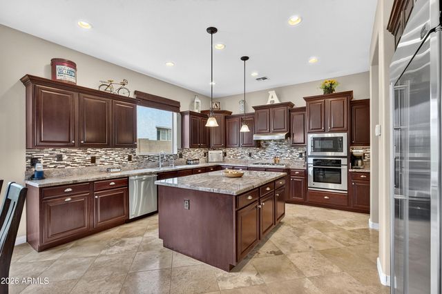 3554 E Glacier Place, Chandler, AZ 85249