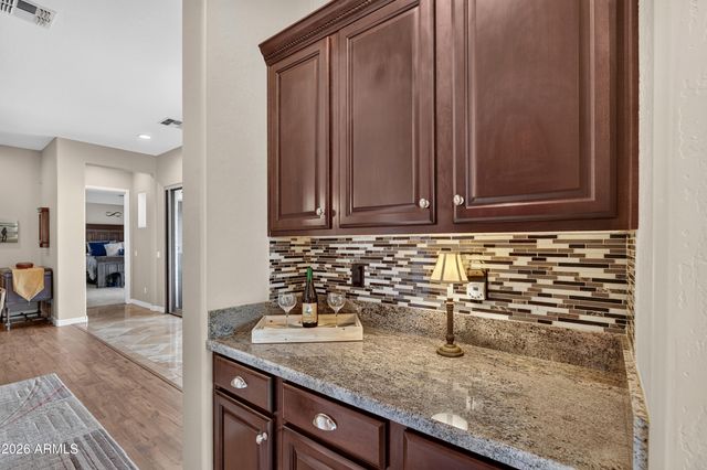 3554 E Glacier Place, Chandler, AZ 85249