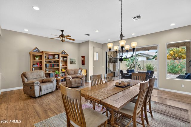 3554 E Glacier Place, Chandler, AZ 85249