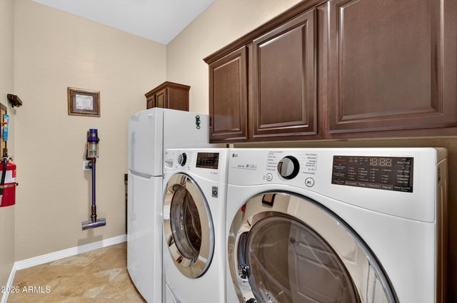 3554 E Glacier Place, Chandler, AZ 85249