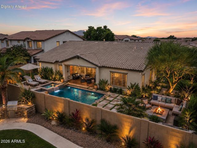 3554 E Glacier Place, Chandler, AZ 85249