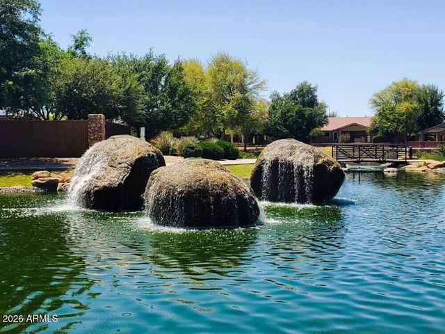 3554 E Glacier Place, Chandler, AZ 85249