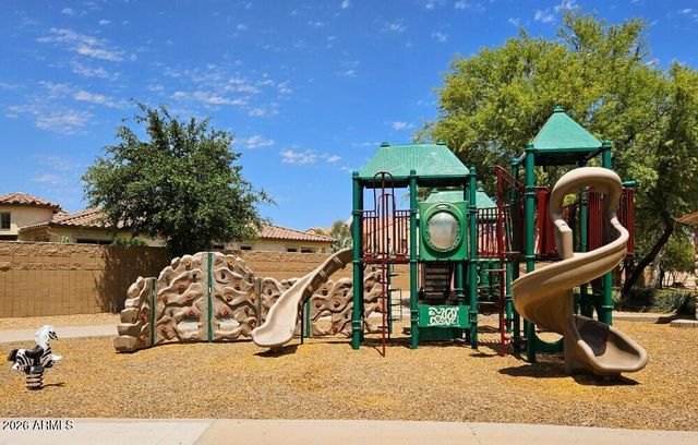 3554 E Glacier Place, Chandler, AZ 85249