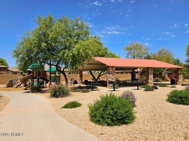 3554 E Glacier Place, Chandler, AZ 85249