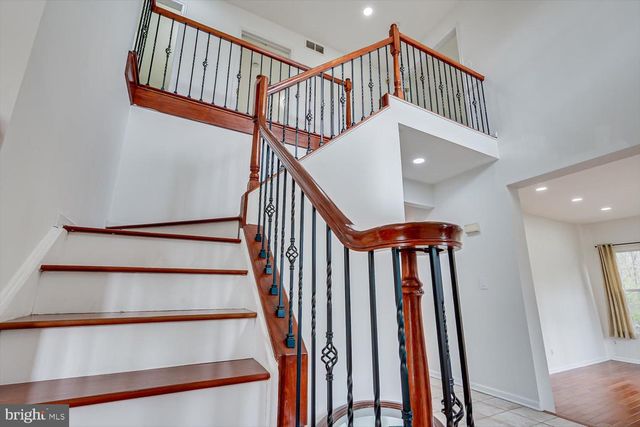 9 STIRRUP WAY, Princeton, NJ 08540