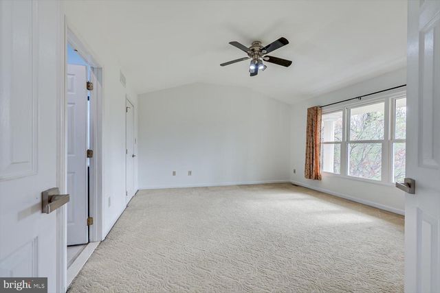 9 STIRRUP WAY, Princeton, NJ 08540