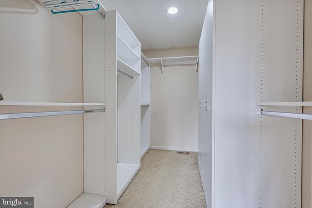 9 STIRRUP WAY, Princeton, NJ 08540