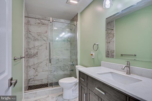 9 STIRRUP WAY, Princeton, NJ 08540