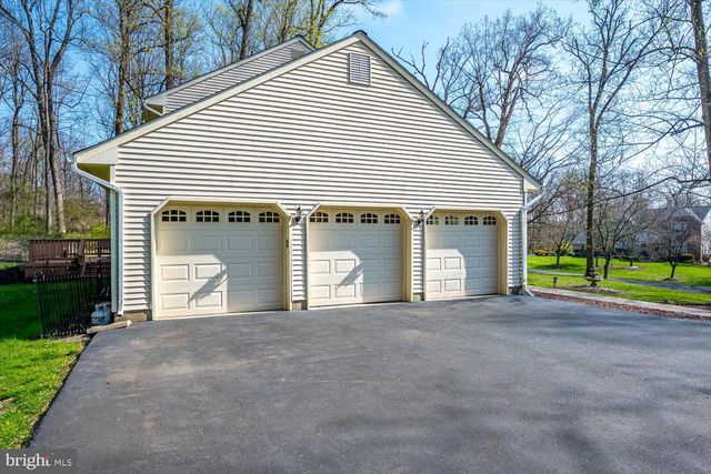 9 STIRRUP WAY, Princeton, NJ 08540