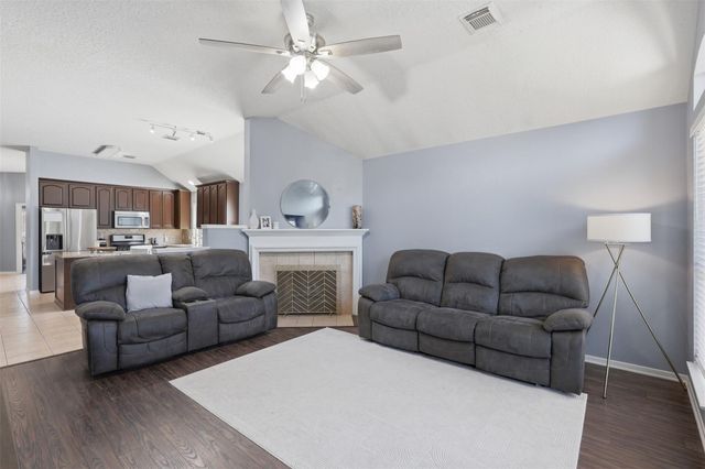 11207 Timbertree Lane, Houston, TX 77070