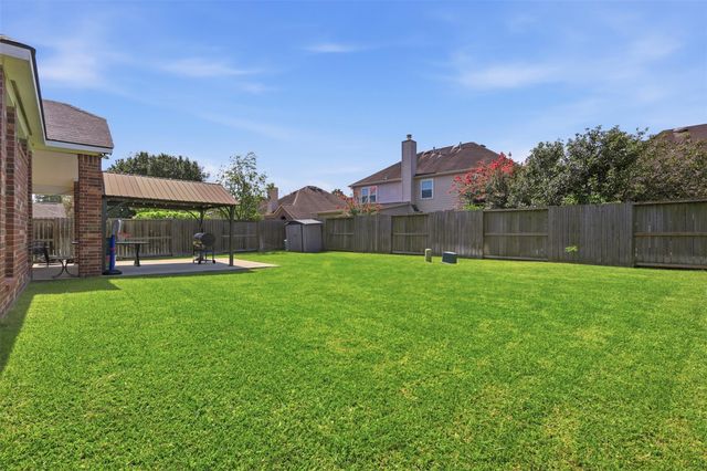 11207 Timbertree Lane, Houston, TX 77070