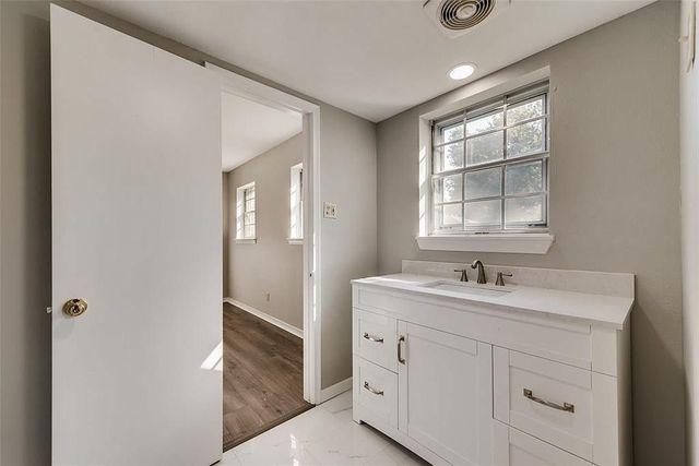 8423 Cadenza Lane, Dallas, TX 75228