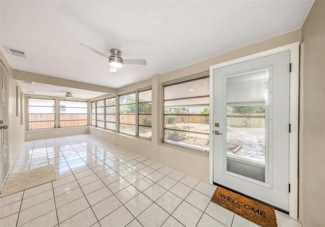 3200 33RD AVENUE N, St Petersburg, FL 33713
