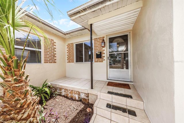 3200 33RD AVENUE N, St Petersburg, FL 33713